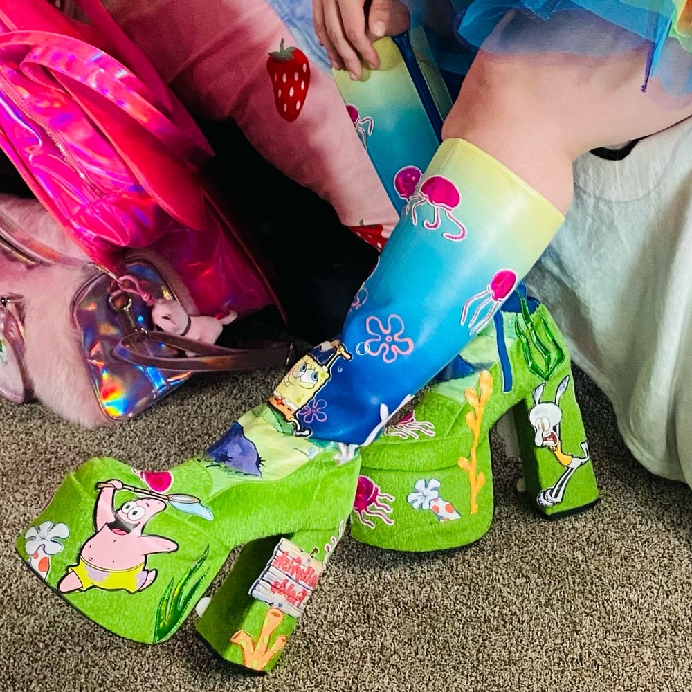 RARE SpongeBob x Dolls Kill Gone Fishing Cute Classic Platform Boots NWB NWT